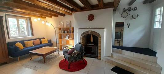 Gîte pour 7 personnes, avec jardin à Déols
