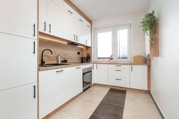 Ganze Wohnung, Family Apartment in the Center | 3 Bedrooms and Air Conditioning in Rzeszów, Karpatenvorland