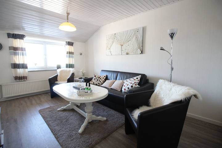 Ferienwohnung für 2 Personen, mit Garten und Terrasse in Nordstrand