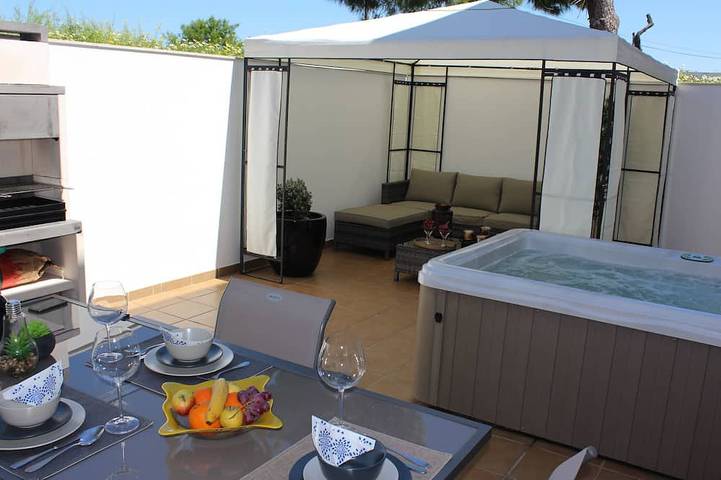 Ferienwohnung für 5 Personen, mit Whirlpool und Terrasse - 1