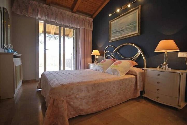Club Villamar - Belle villa avec piscine privée, grande terrasse et pelouse. in Vidreres, Costa Brava