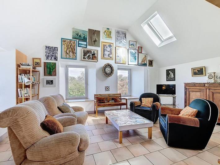 Location de vacances pour 8 personnes, avec jardin à Jobourg