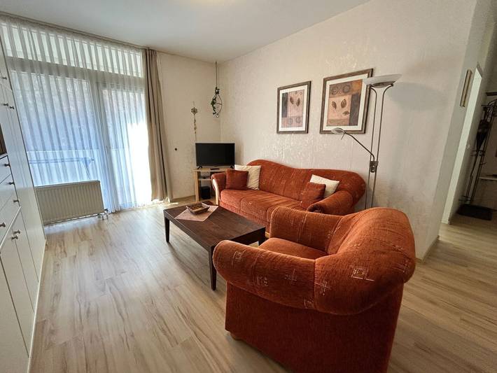 Ferienwohnung für 3 Personen, mit Balkon und Pool sowie Sauna und Ausblick