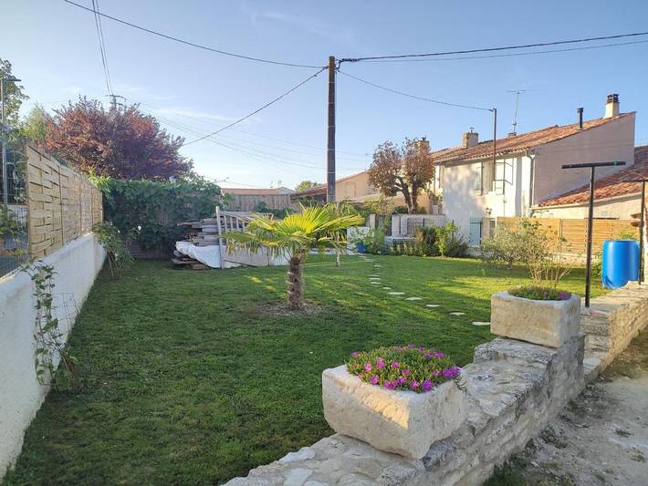 Location de vacances pour 2 personnes, avec jardin à Mauzé-sur-le-Mignon - 3