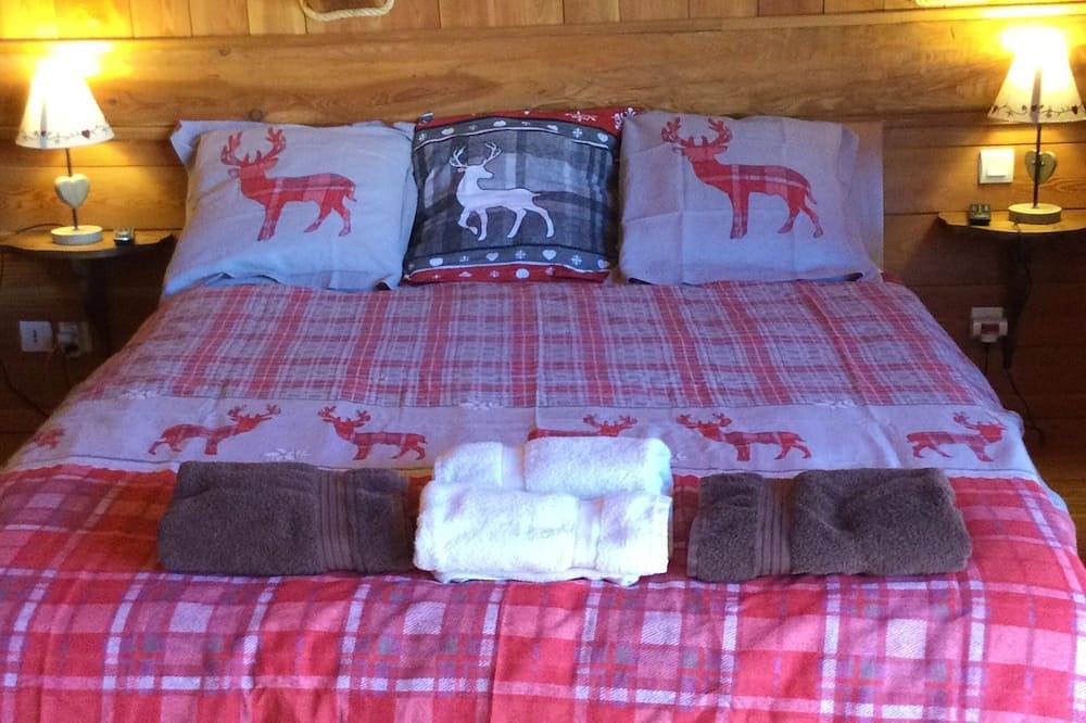 Chalet Luxueux à 500 Mètres des Pistes Avec Terrasse Plein sud in Saint-Véran, Queyras