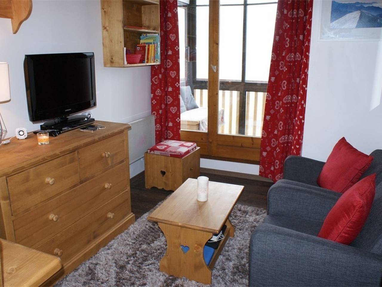 Apartment for 4 People in Saint-Martin-de-Belleville, Vanoise National Park