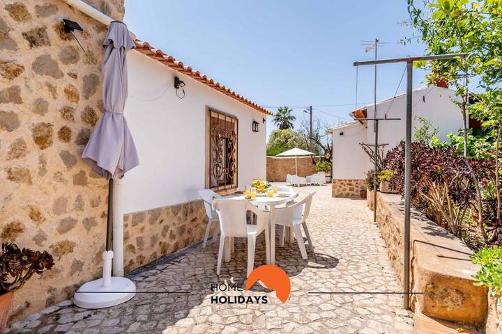 Casa rural para 4 personas, con terraza y jardín en Paderne - 3