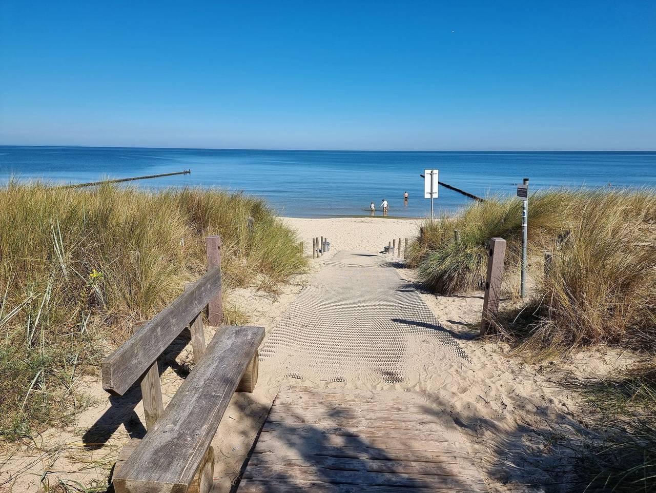 Zempin Ferienresidenz Zur Ostsee We 21 nur 150m zum Strand in Strand Zempin, Zempin