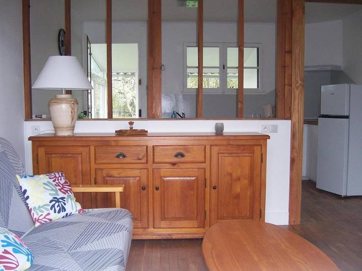 Gîte pour 4 personnes, avec Jardin et Piscine à Selles-Saint-Denis