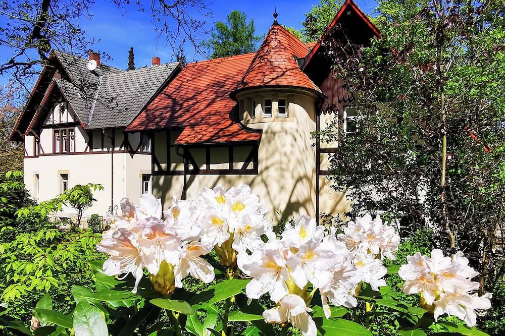 Ganze Wohnung, Top-Apartment mit Turmbad & Sauna im Walde in Rosenthal-Bielatal, Elbsandsteingebirge