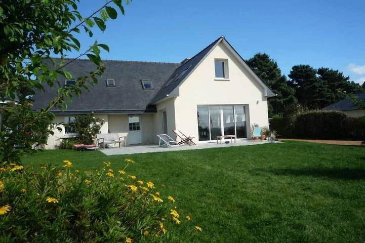 Cottage pour 8 personnes, avec terrasse et jardin, animaux acceptés dans Plage Porz Scaff