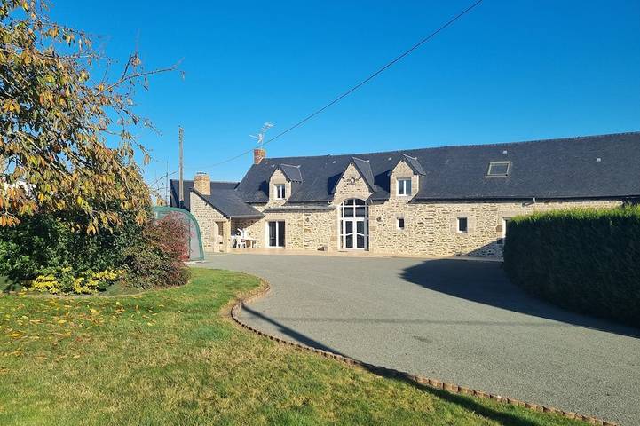 Villa pour 17 personnes, avec jacuzzi et terrasse - 1