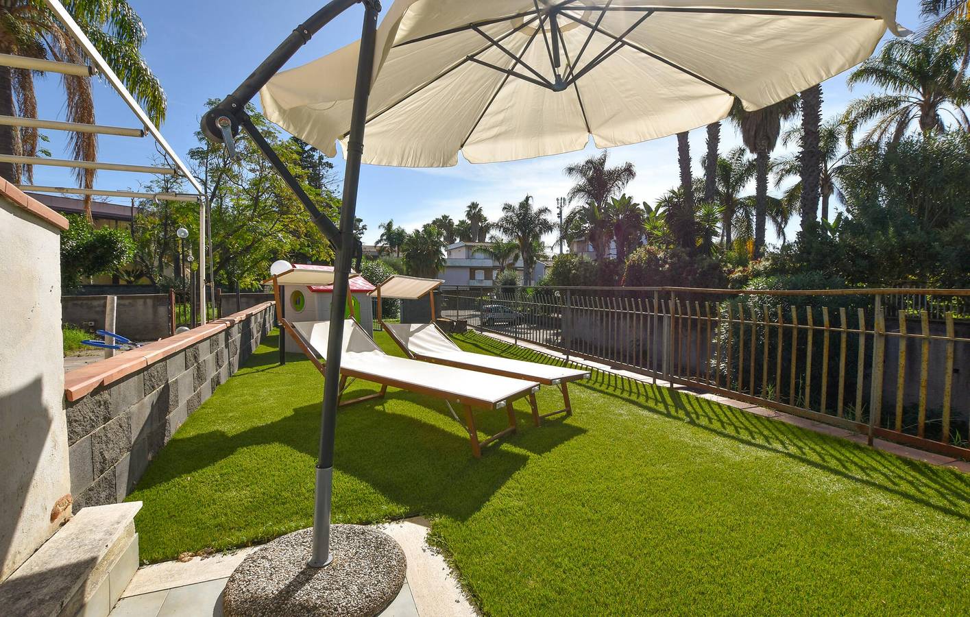 Apartment mit Bergblick, WLAN, Garage und TV – Mascali in Fondachello, Catania Provinz