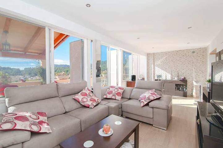 Ruhiges und Sonniges Haus in Paguera in Peguera, Calvià