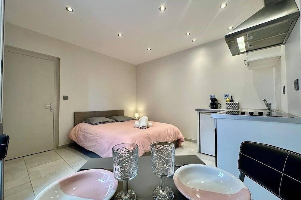 Appartement De Vacances pour 2 Personnes dans Le Puy-en-Velay, Haute-Loire