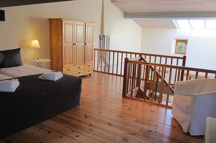 Location de vacances pour 4 personnes, avec terrasse ainsi que jardin et jacuzzi, animaux acceptés à Raissac-sur-Lampy - 2
