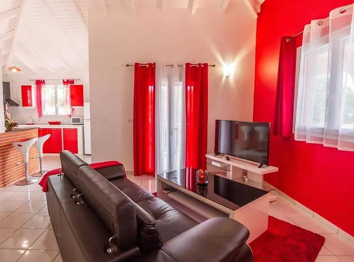 Location de vacances pour 6 personnes, avec piscine et balcon à Le Moule - 2