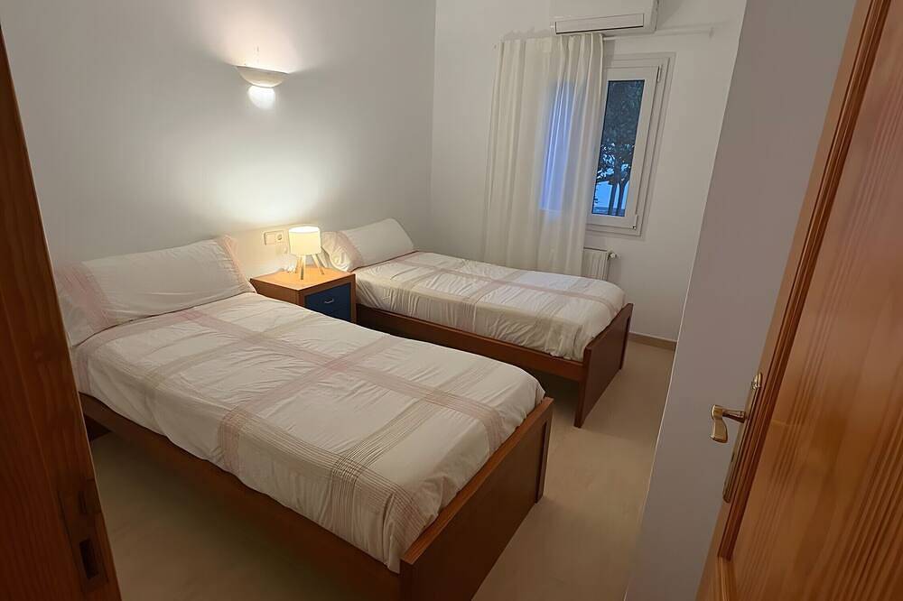 Holiday Home 'Can Regalat' with Sea View, Wi-Fi and Air Conditioning in Colònia de Sant Pere, Artà