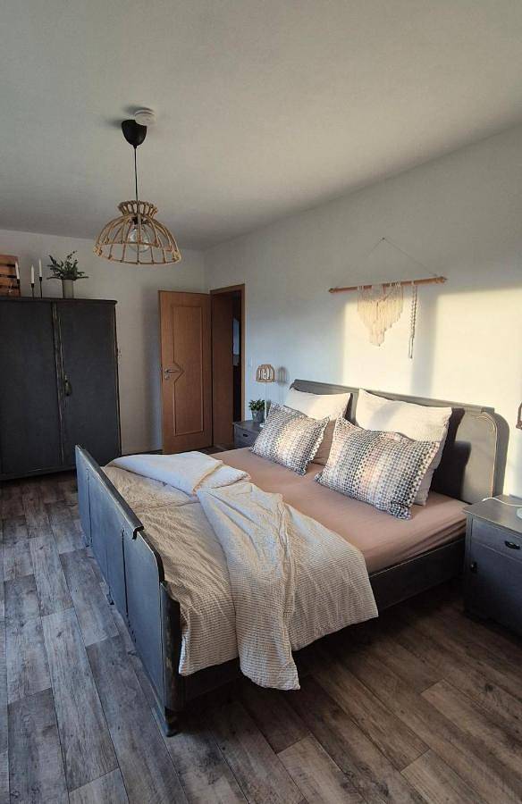 Ferienwohnung für 6 Personen, mit Terrasse und Garten sowie Ausblick in Steinberg (Vogtland) - 3