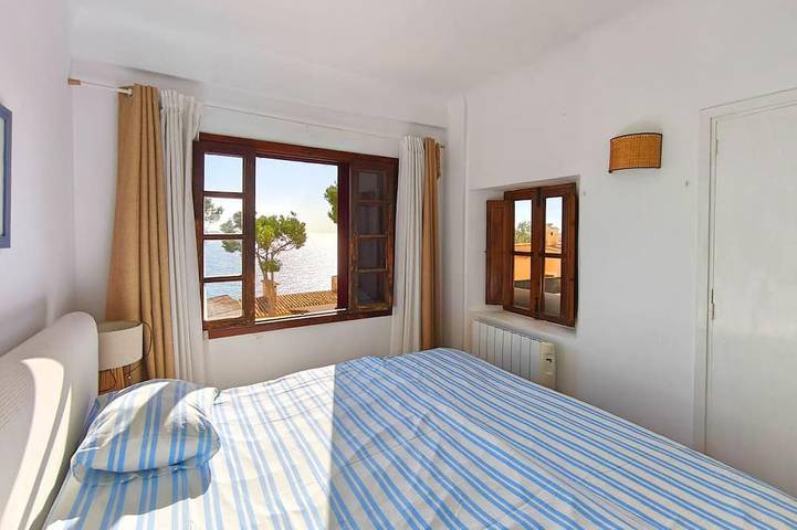 Ferienwohnung für 3 Personen, mit Pool und Terrasse in Cala Fornells - 4