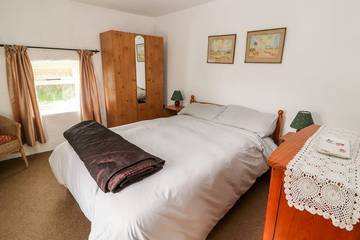 Cottage for 4 People in County Cork, Photo 3