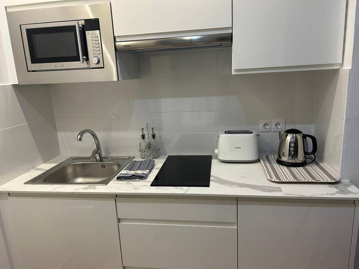Entire apartment, Born Studio minimum stay 31 nights in Palma Old Town, Palma