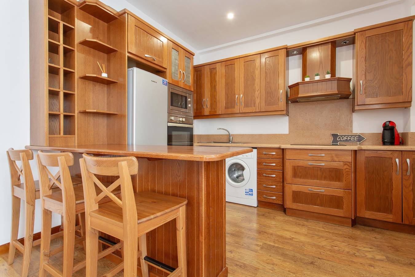 Apartamento entero, Apartamento Vacacional 'Piso En Pleno Centro' con Balcón, Wi-Fi y Aire Acondicionado in Distrito Salud-La Salle, Santa Cruz de Tenerife