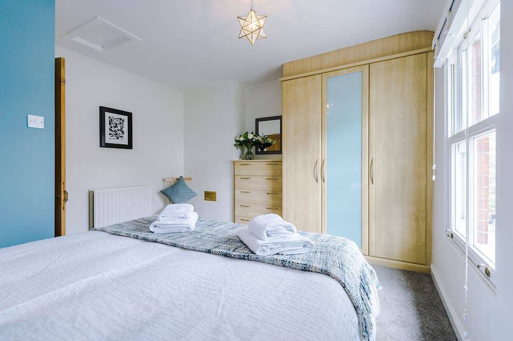 Cosy and Idyllic Fisherman's Cottage in Chester in Chester, Cheshire West and Chester