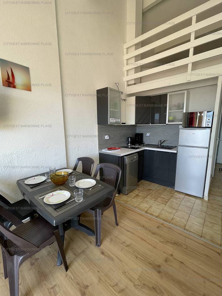 Appartement de vacances entier, Les Pieds dans l'Eau : Appartement Vue Mer & Climatisé in Saint Pierre la Mer, Fleury