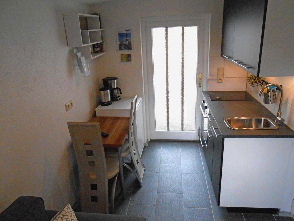 Ganze Ferienwohnung, Fewo Ostseetörn mit Terrasse direkt am Strand in Kalifornien (Ostsee), Schönberg