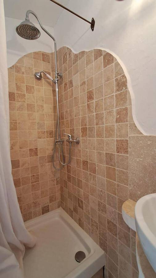 Maison d’hôte pour 2 personnes, avec vue ainsi que terrasse et jardin à Trigance - 4