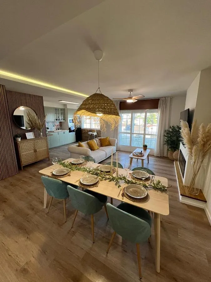 Holiday apartment for 8 people, with view and lake view as well as terrace - 1