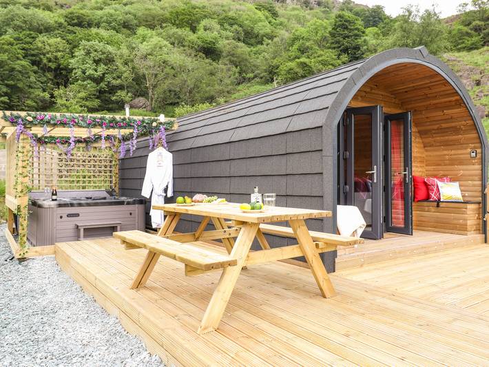Hut for 4 people in the United Kingdom
