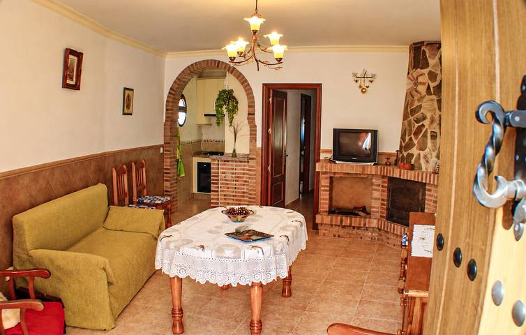 Poolterrassen-Apartment mit AC & WiFi in Iznájar, Sierras Subbéticas