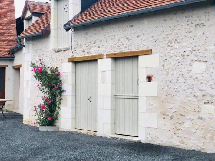 Location de vacances pour 7 personnes, avec piscine ainsi que vue et jardin à Mareuil-sur-Cher - 4