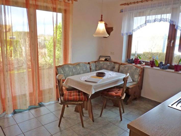 Ferienhaus für 3 Personen, mit Ausblick und Terrasse sowie Garten an der Müritz - 3