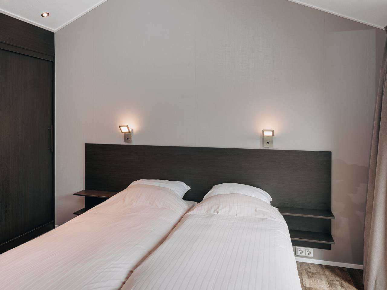 Hübsches Chalet mit Klimaanlage und Schleuse in Giethoorn, Nationalpark Weerribben-Wieden