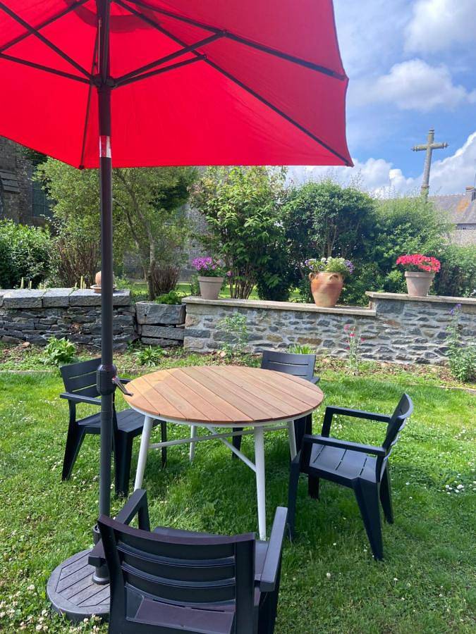 Location de vacances pour 5 personnes, avec jardin dans Le Mené - 2