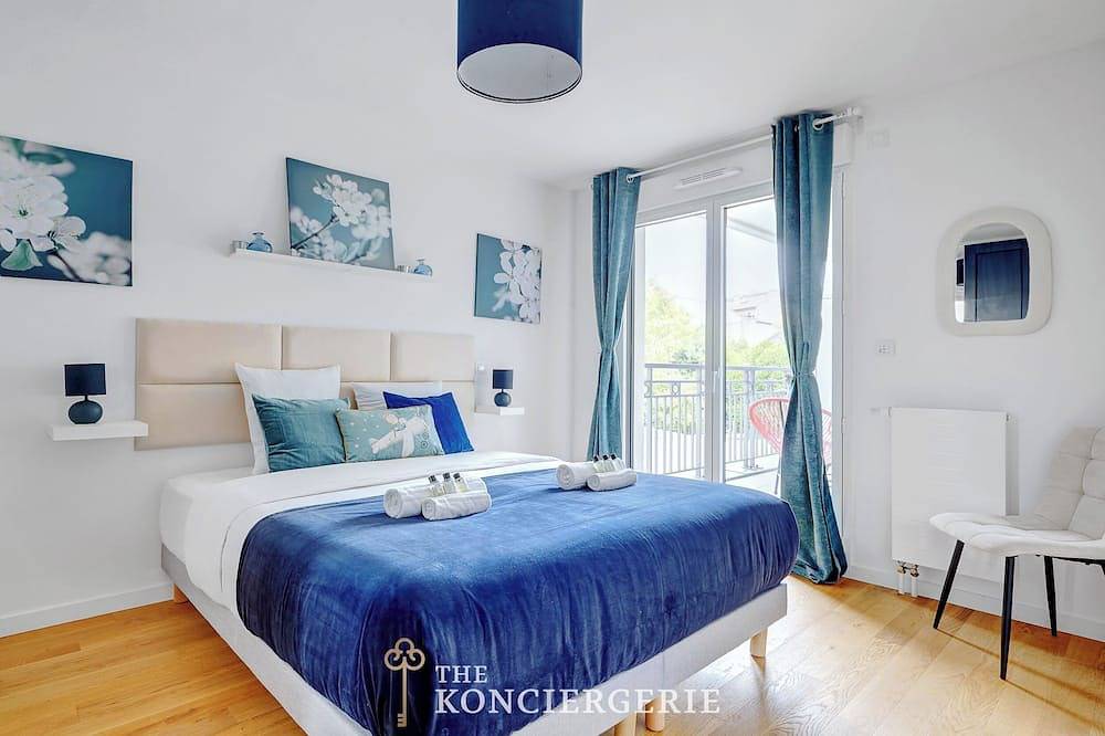 Entire apartment, Appartement avec balcon – Proche de l’Hippodrome in Suresnes, Hauts-de-Seine