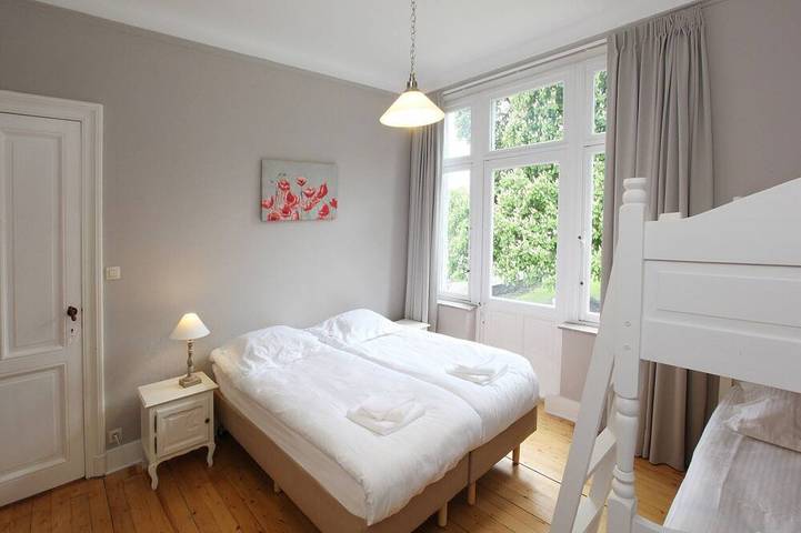 Location de vacances pour 40 personnes, avec sauna et piscine ainsi que jardin et terrasse à Wanze - 2