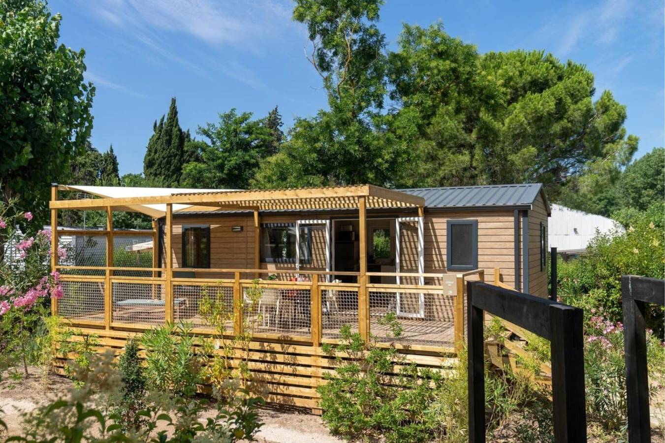 Camping pour 6 Personnes dans Fréjus, Région de Draguignan