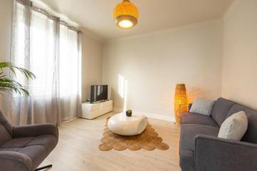 Gîte pour 5 personnes, avec vue et balcon dans Blanzat