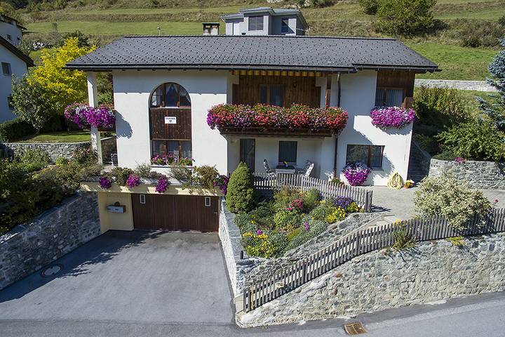 Ganze Ferienwohnung, Ferienwohnung Chasa Plajet 8B - 2 - 4 Personen / 3 Zimmer / 2 Schlafzimmer in Ramosch, Valsot