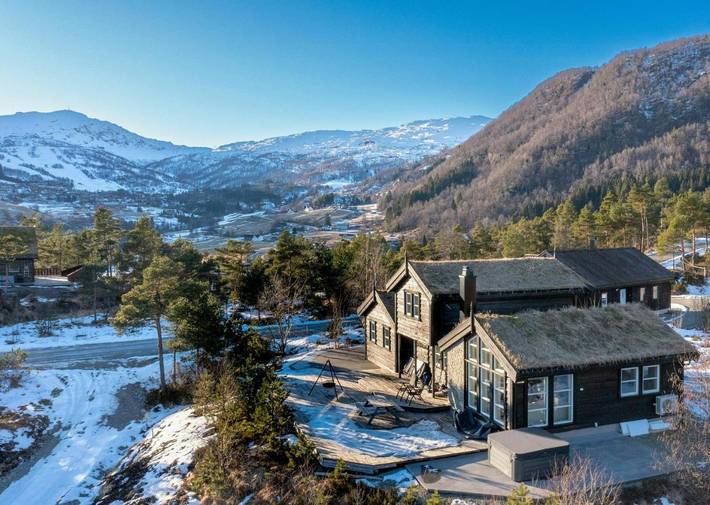 Ferienhaus für 8 Personen, mit Terrasse und Whirlpool, mit Haustier - 1