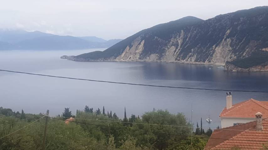 Ganzes Studio, Afales Studio mit Panoramablick auf das mythische Ithaka in Platrithias, Ithaka