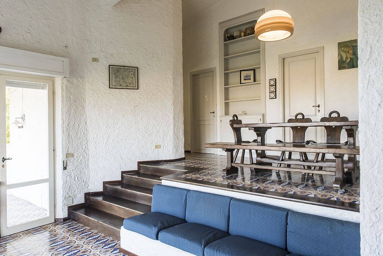 Appartement entier, N111 - Numana, single villa with garden and sea view in Numana, Riviera del Conero