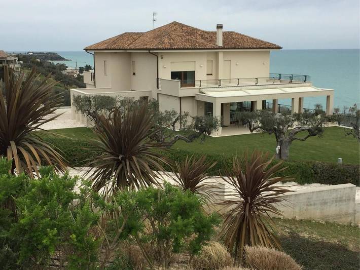 B&b per 3 persone, con giardino e panorama in Abruzzo