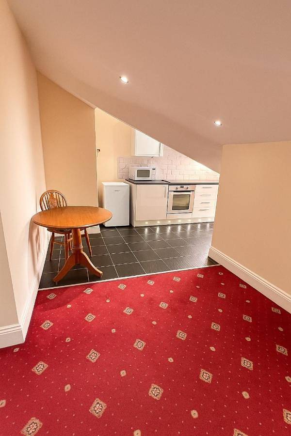 Maison d’hôte pour 7 personnes, avec terrasse ainsi que jardin et vue à Liverpool - 3