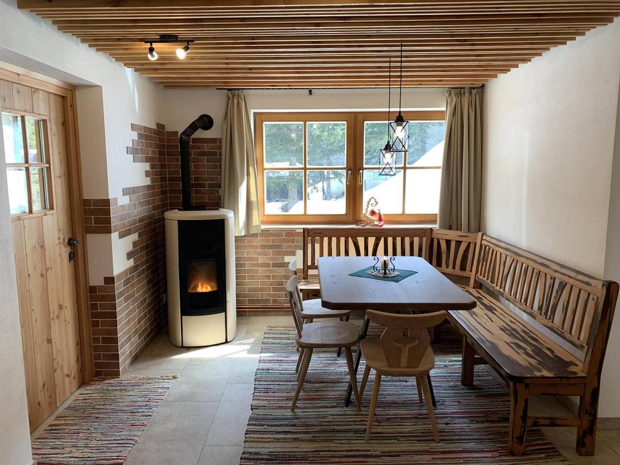 Ganze Wohnung, Bergluftwohnung Zirbenzapfen - mit eigenem Garten auf 1.600 m Höhe in Lavanttaler Alpen