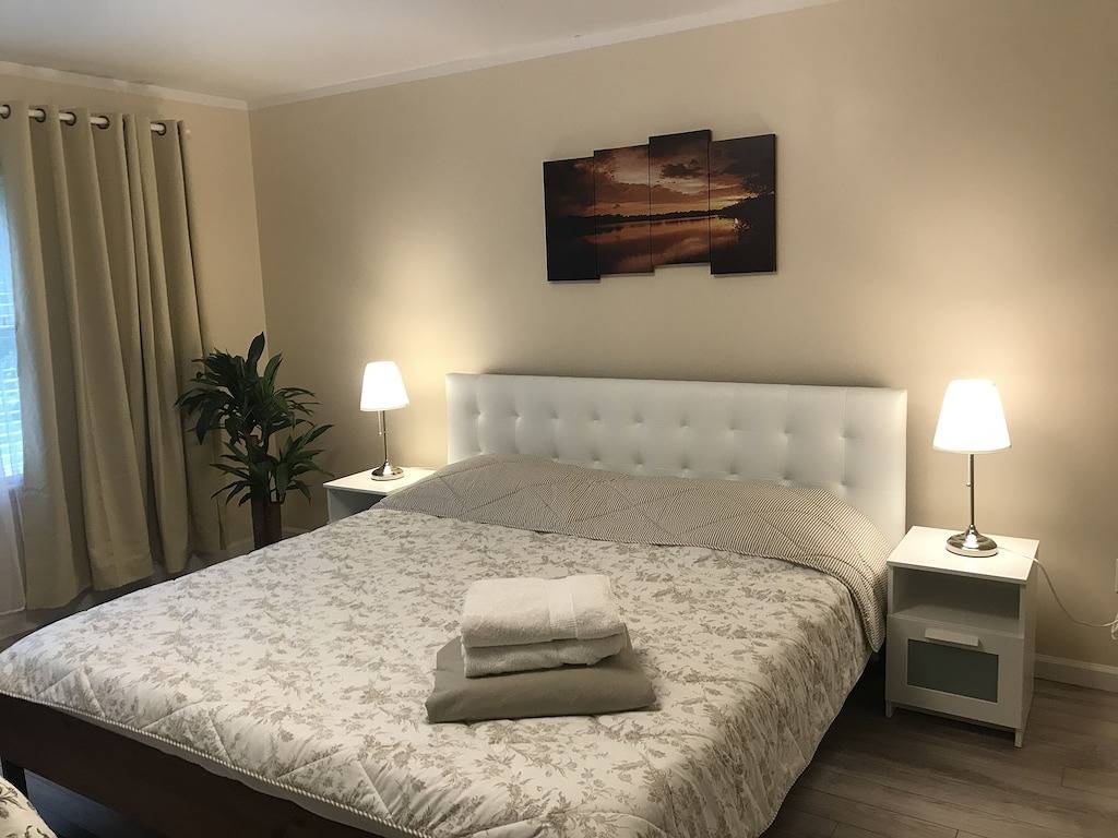 Abgeschieden und geräumig auf 10 Hektar in Saw Creek, Monroe County (PA)